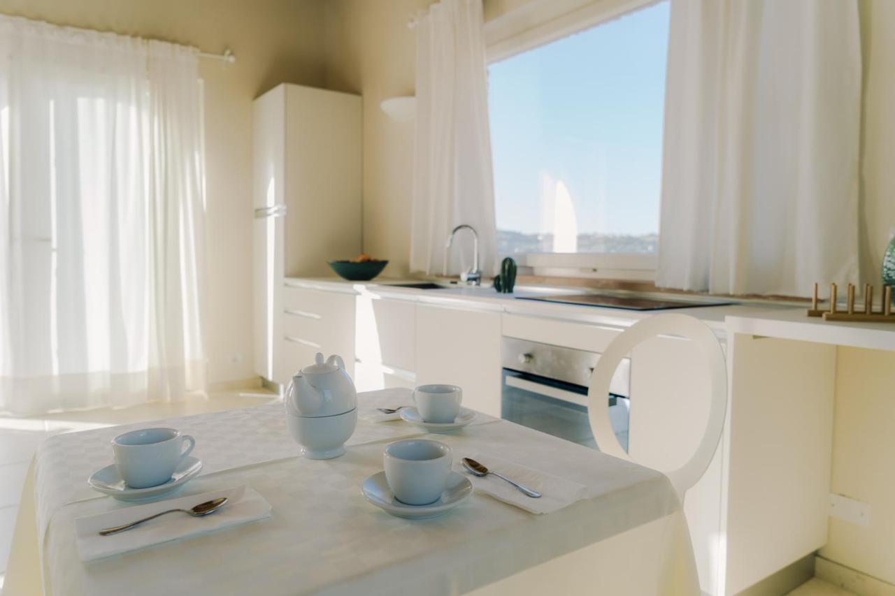 Nontiscordardime B&B Villa Agriturismo Civitanova Marche Exteriör bild