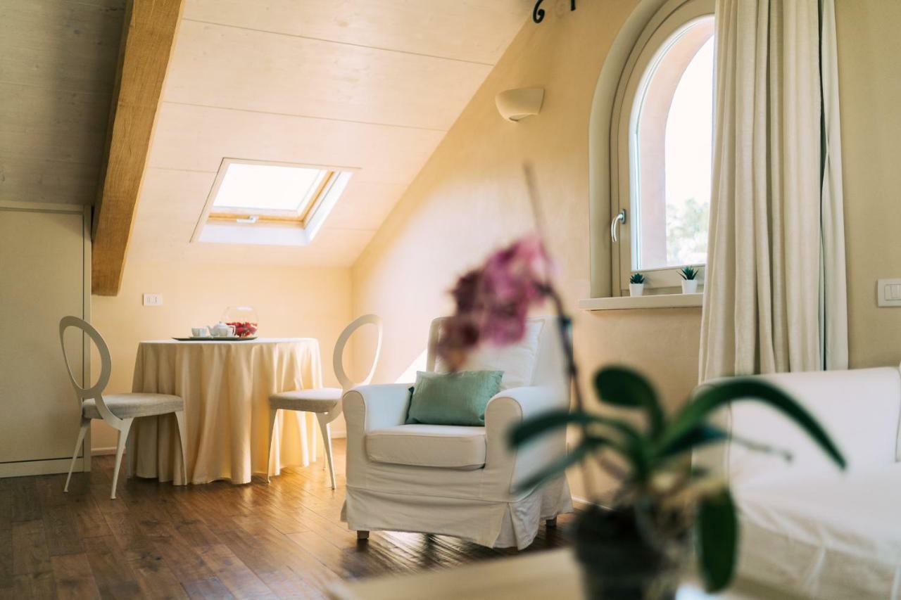 Nontiscordardime B&B Villa Agriturismo Civitanova Marche Exteriör bild