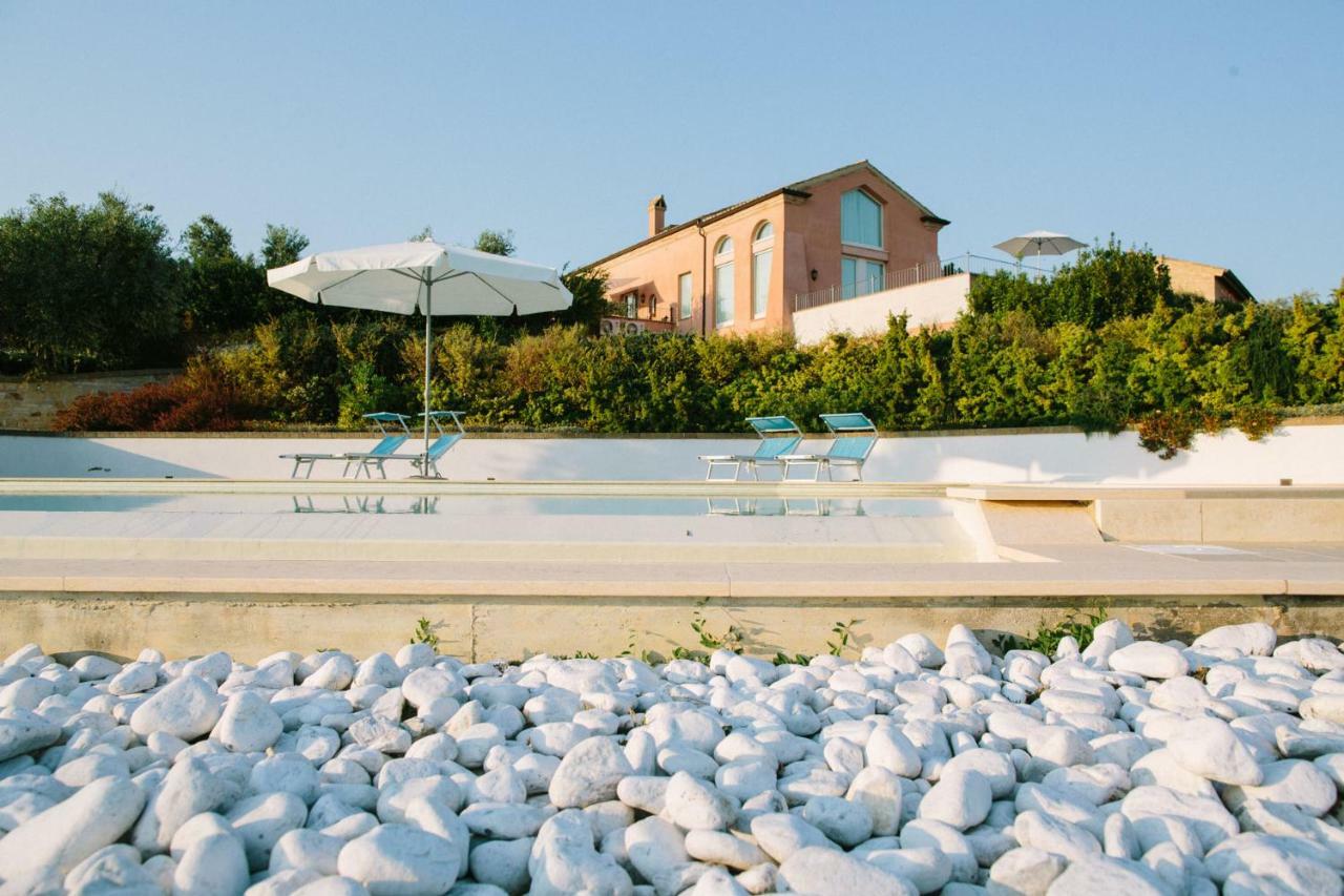 Nontiscordardime B&B Villa Agriturismo Civitanova Marche Exteriör bild