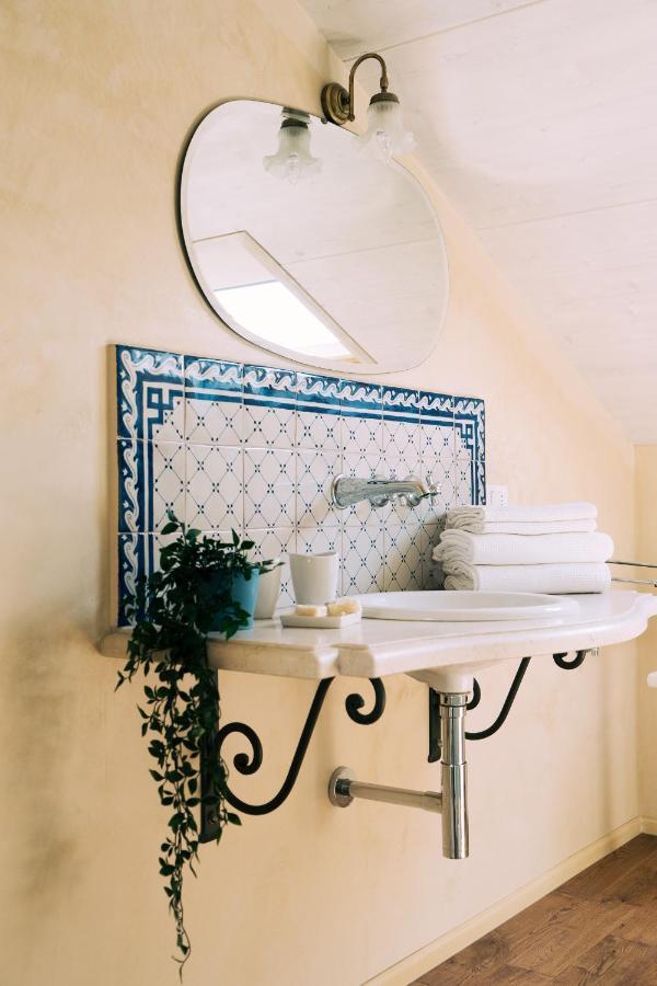 Nontiscordardime B&B Villa Agriturismo Civitanova Marche Exteriör bild
